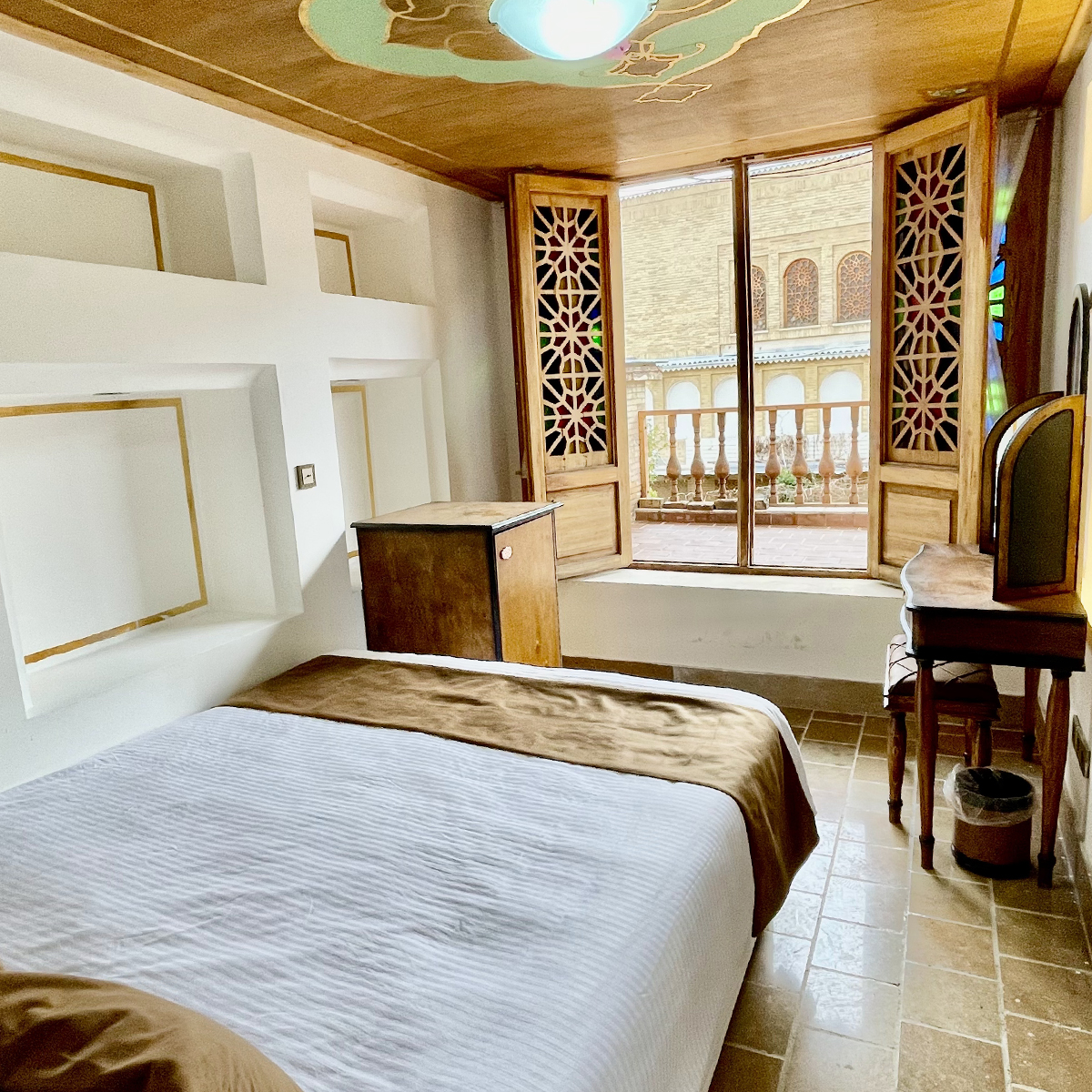 Goldan & Golrokh Room