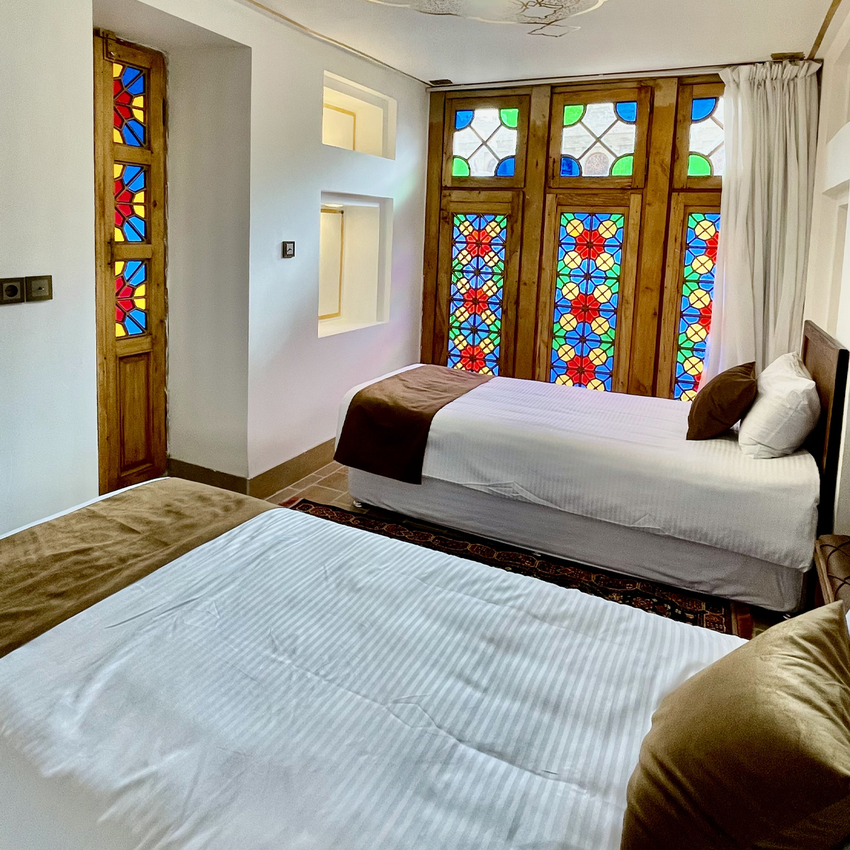 Goldan & Golrokh Room
