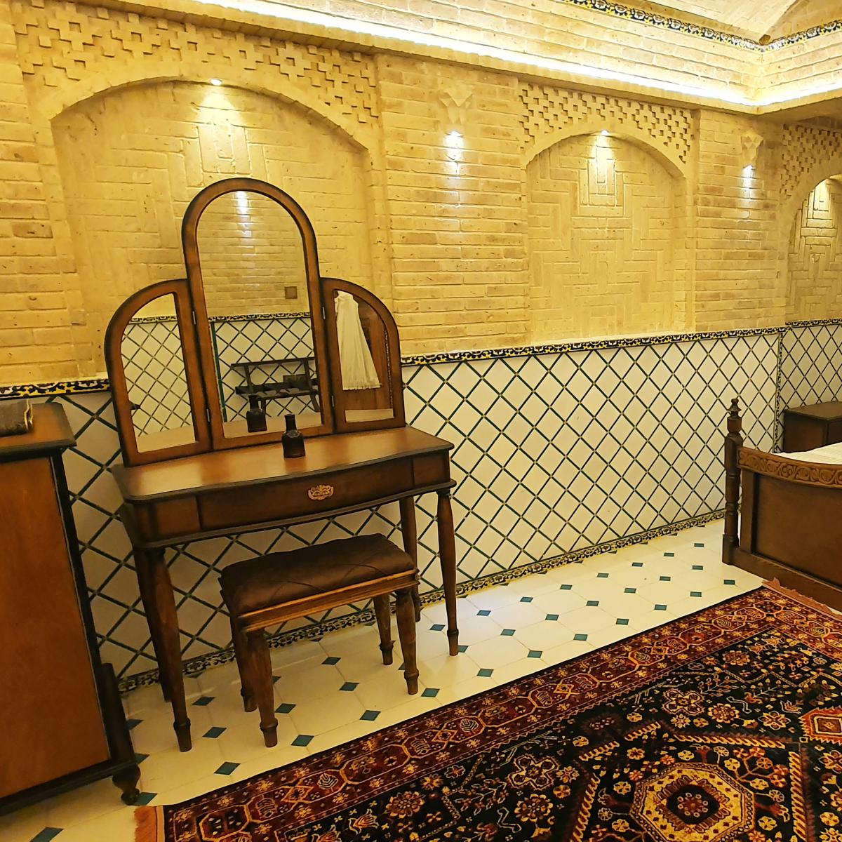 Parichehr Room