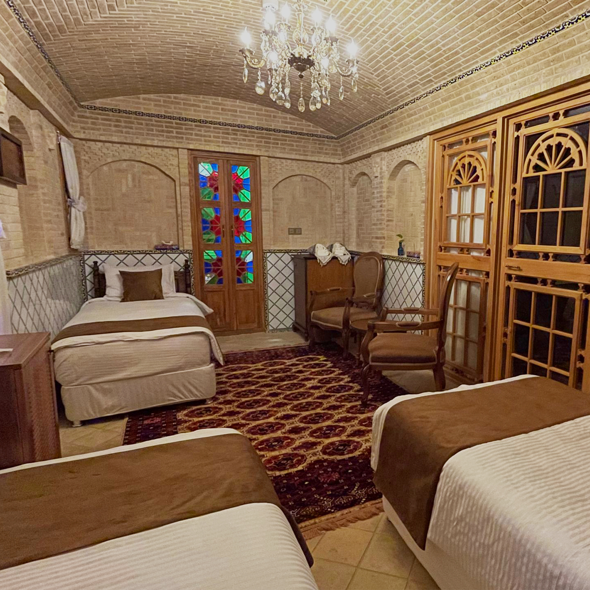 Shazdeh Room