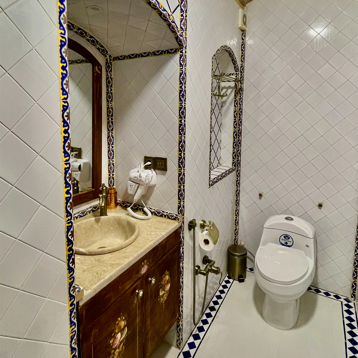 Shazdeh Room